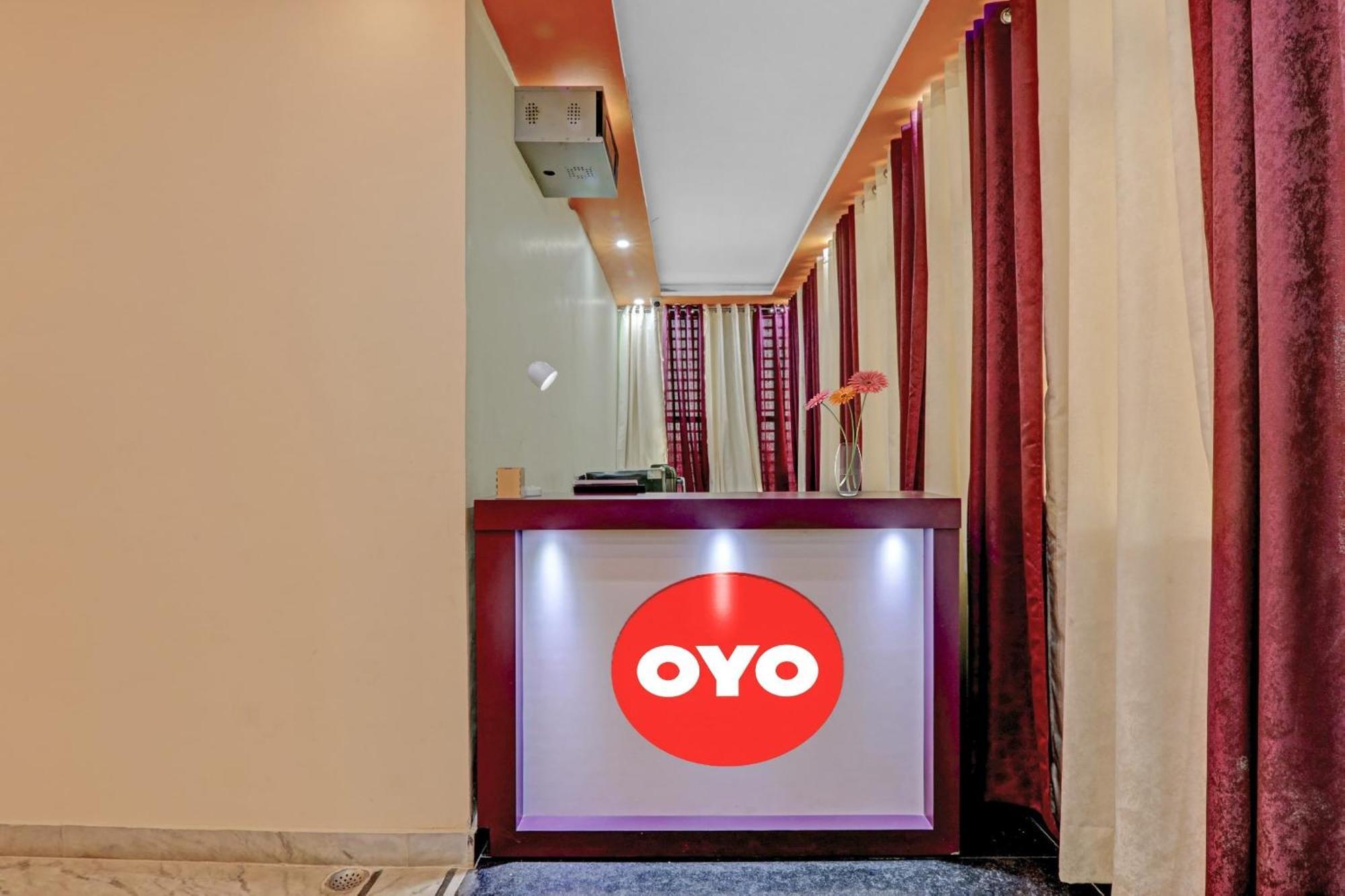Hotel O Chauhan Palace Lucknow Exterior foto